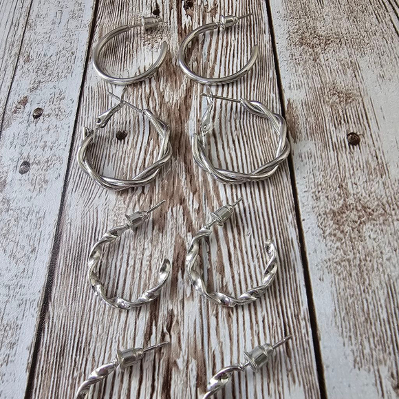 Women's set of 5 Earrings Silver - Picture 3 of 6